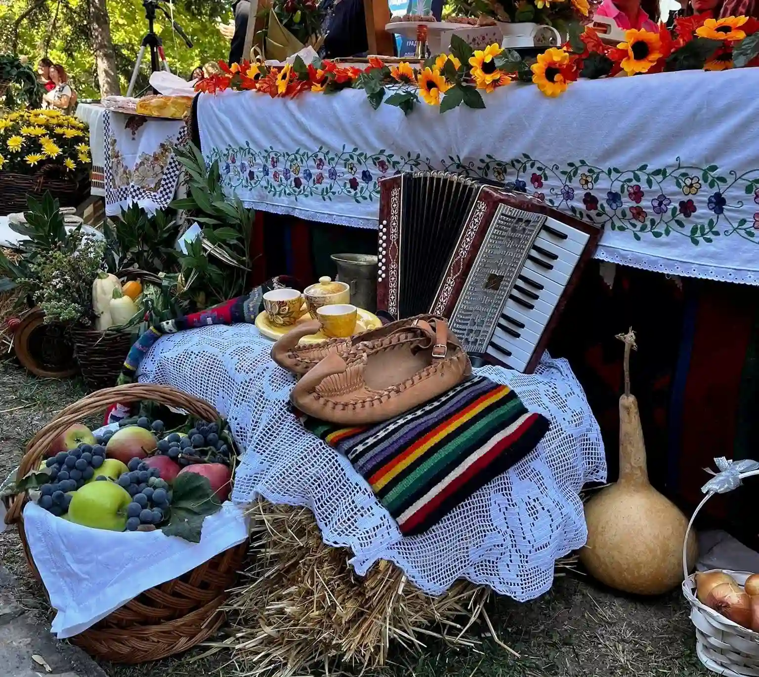 Tradicijom u budućnost: Sajam zdrave hrane okupio proizvođače i čuvare baštine